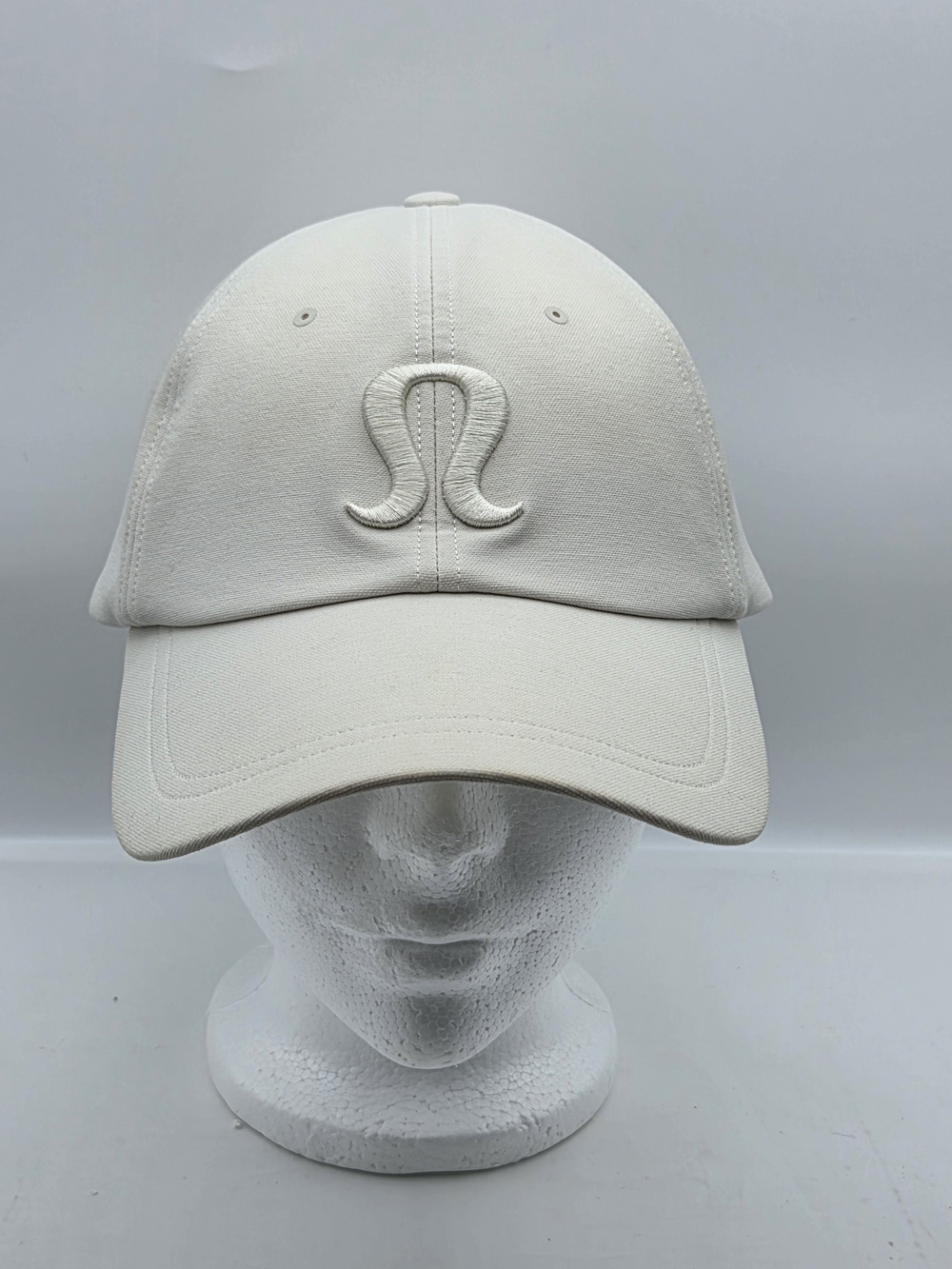 Lululemon Unisex Classic Ball Cap Off White / Beige Solid Pattern O/S Snapback